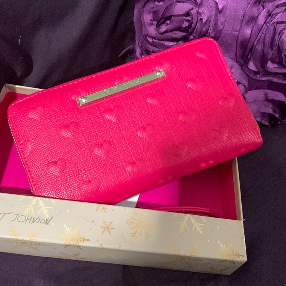 Betsey Johnson wallet wristlet NWT